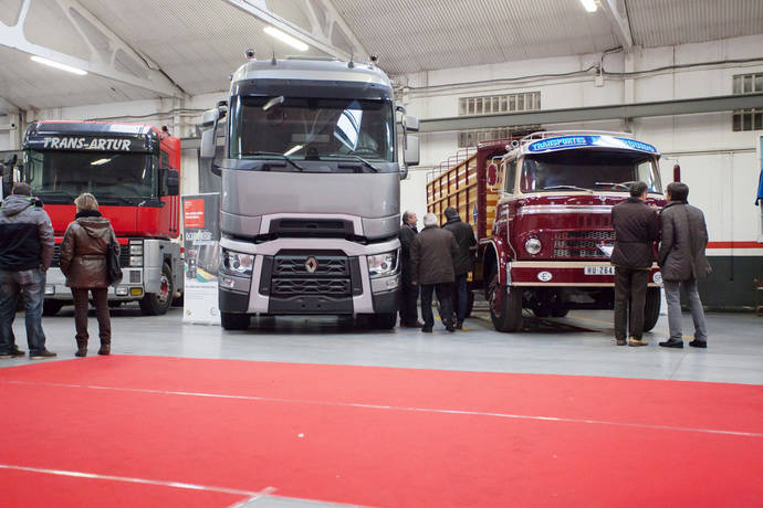 MT Trucks, distribuidor Renault Trucks en Lleida, cumple 50 años