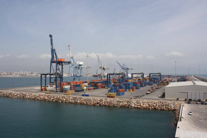 Tráfico de mercancía del puerto de Castellón crece un 23,8% en diciembre