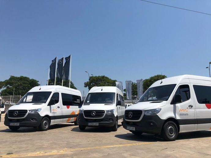 Autolica Tarragona entrega cinco Mercedes Sprinter al Grupo Mimara