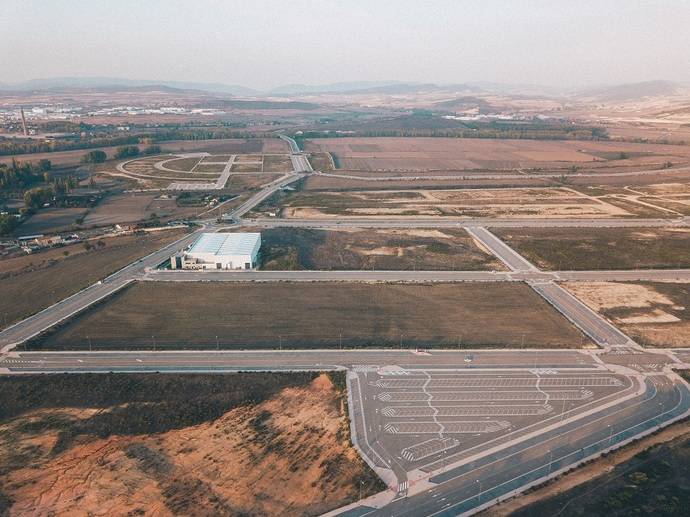 Parcela, en Miranda de Ebro, donde se ubicará el nuevo centro operativo de Seur.