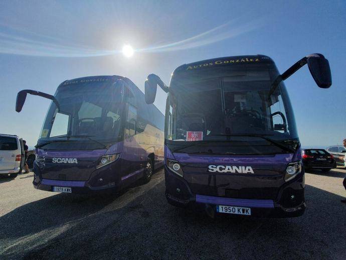 Autos González amplía su flota con dos nuevos Scania Touring HD