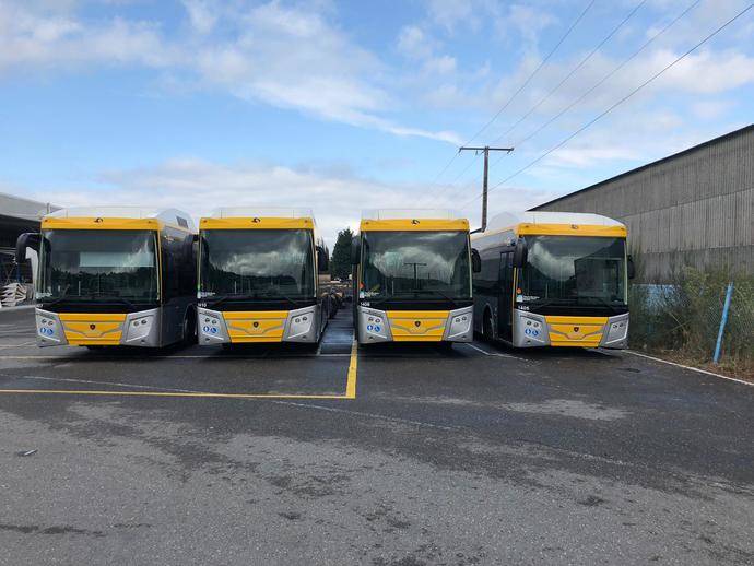 Baixbus incorpora a su flota, 10 autobuses híbridos, de Scania