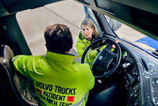 Volvo lleva 50 años investigando para mejorar la seguridad