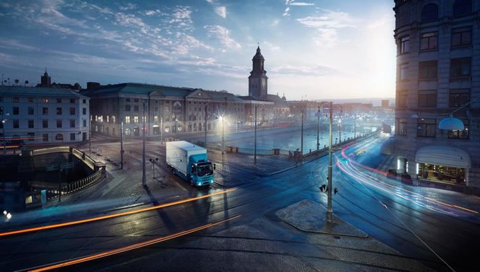 Volvo Trucks pone en marcha su decidida apuesta por la electromovilidad