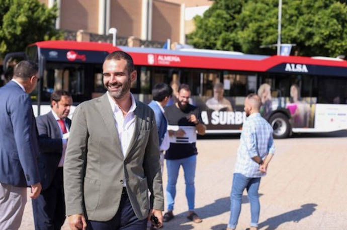Los usuarios del autobús urbano de Almería aumentan un 4,2% en 2019