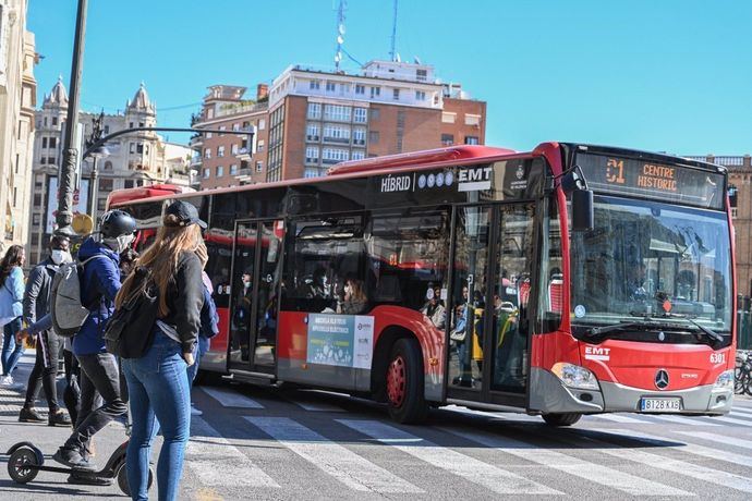 El billete sencillo de EMT Valencia auemnta su precio hasta los 2 euros