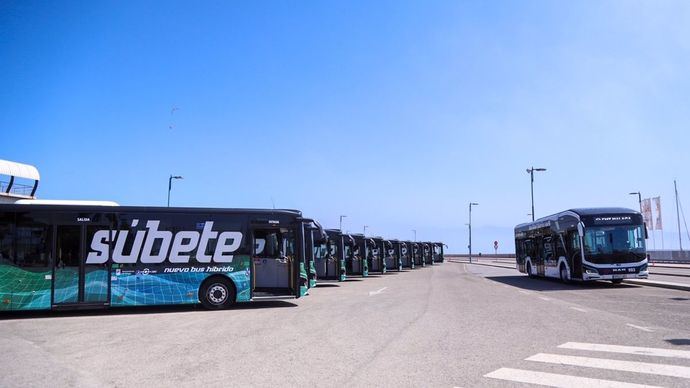 Málaga tendrá diez autobuses híbridos MAN de casi 19 metros