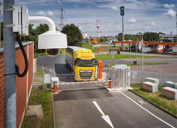 Solución inteligente de estacionamiento de camiones de Bosch protege al conductor