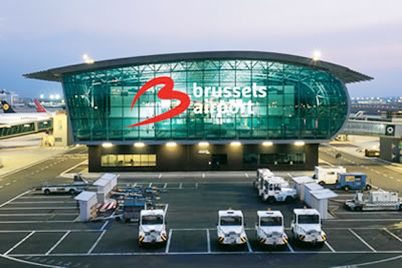 El aeropuerto de Bruselas renueva su flota con vehículos eléctricos y de gas natural