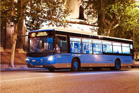 Un autobús nocturno de EMT Madrid.