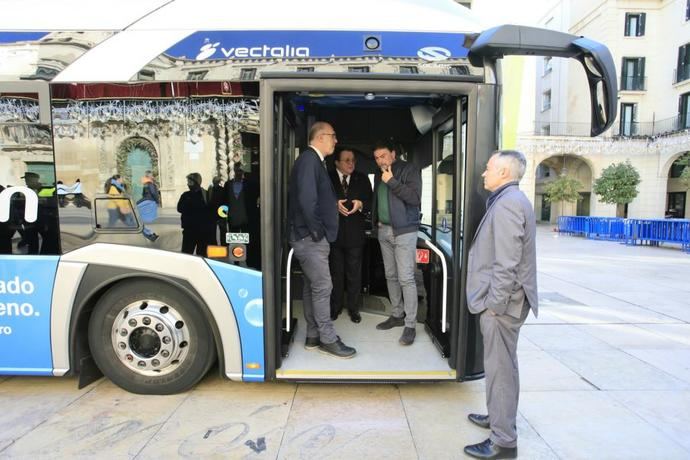 Alicante reafirma su compromiso sostenible con nuevos autobuses eléctricos
