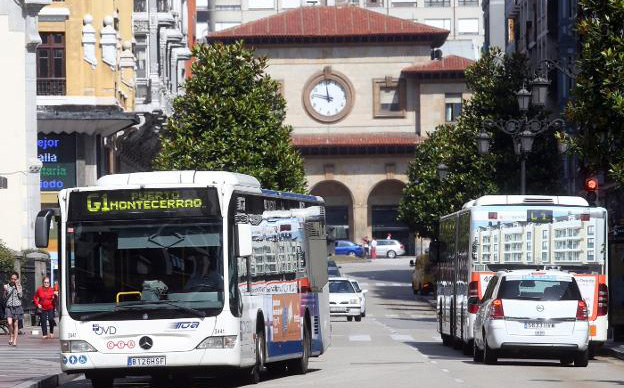 Autobuses urbanos de la ciudad de Oviedo.