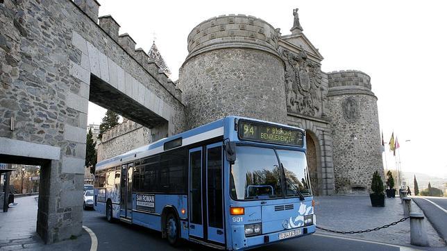 Un autobús urbano de Toledo.