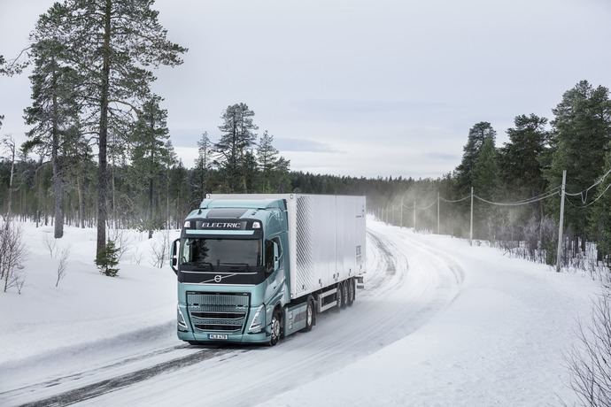 Volvo prueba sus camiones eléctricos en condiciones extremas