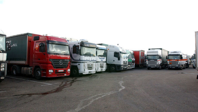 Análisis jurídico sobre las demandas de prácticas colusorias sobre precios de camiones pesados