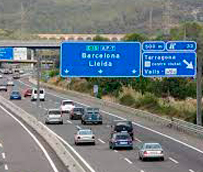 Cataluña restablece las restricciones a la circulación a camiones