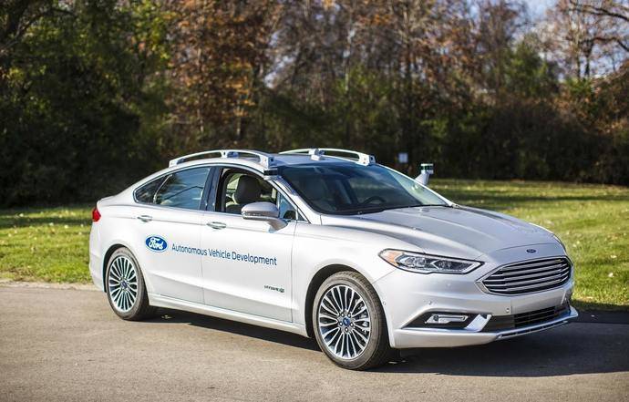 El nuevo coche de Ford para ensayos de vehículos autónomos.