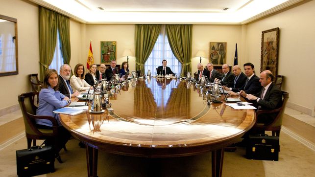 El Gobierno aprueba las subvenciones al transporte de Madrid, Barcelona y Canarias