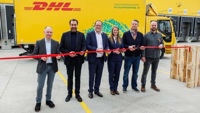 DHL Freight inaugura oficialmente su nueva terminal logística en Berlín