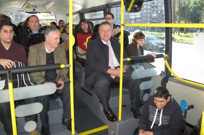 Ayudas para discapacitados en el transporte público de Murcia