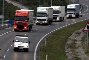 Fegatramer se opone la imposición de los servicios de carga y descarga de camiones