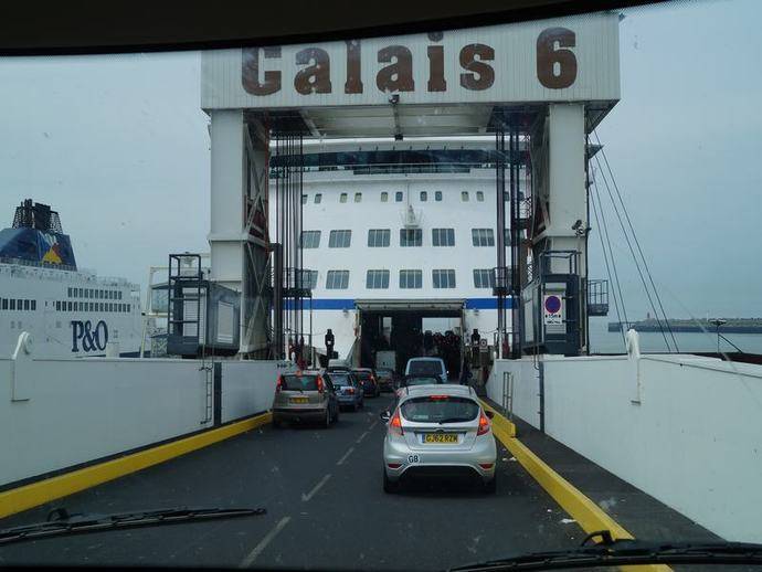 Ferry entre Calais y Dover.