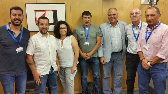 Fetransa se reúne en el Congreso con los representantes del Grupo Podemos