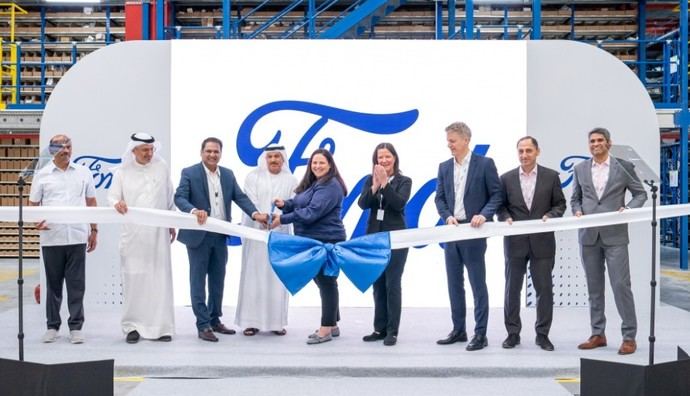 DB Schenker impulsa la innovación con el nuevo centro de Ford en Dubai South