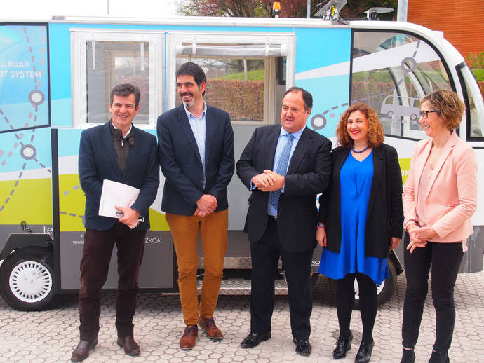 El primer servicio de España con autobuses automatizados comienza en Guipúzcoa
