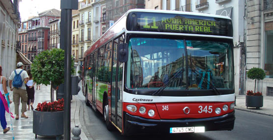 Cinco autobuses mejorarán las líneas de transporte de Granada