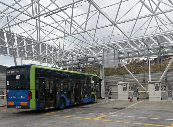 Dbus culminan las obras destinadas a la electrificación de sus cocheras