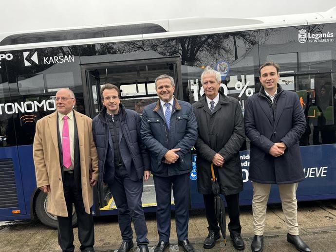 La Comunidad de Madrid prueba un proyecto piloto de autobús autónomo