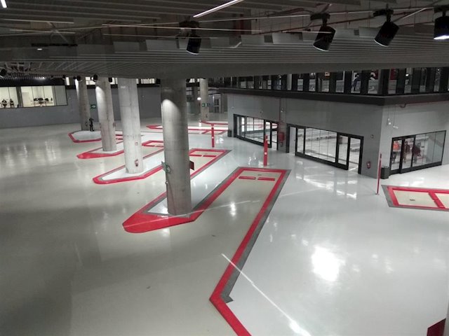 Interior de la nueva estación de autobuses de Bilbao.
