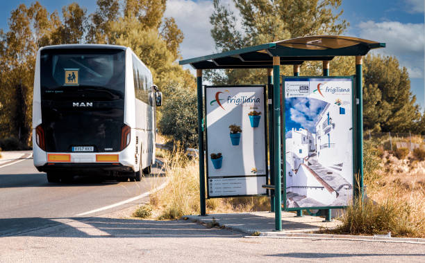 Modernización del transporte público en Andalucía: compromiso del Gobierno