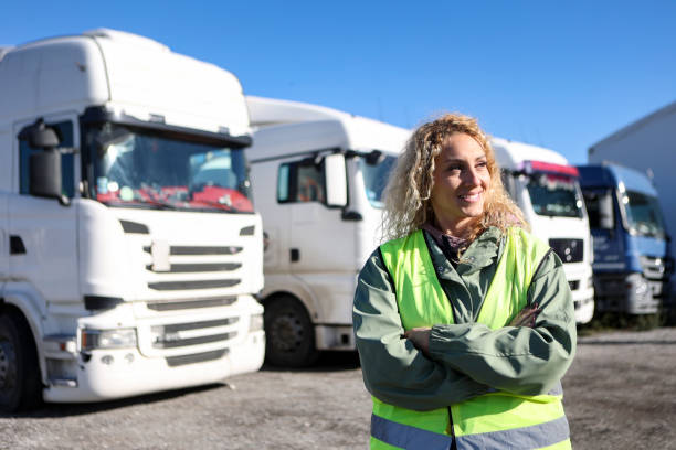 El 60% de las mujeres viven trato desigual en talleres y concesionarios