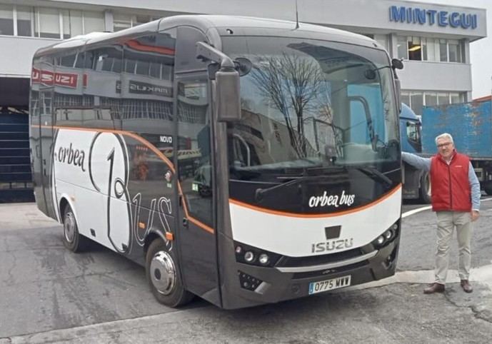 Orbepas Bus amplía su flota adquiriendo un nuevo microbús Isuzu Novo