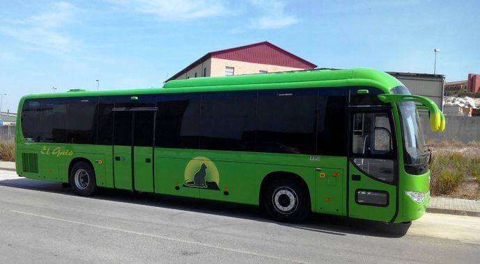 El nuevo autobús adquirido por El Gato.