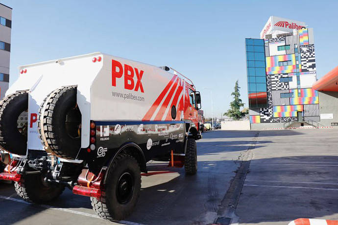 Solidaridad, medio ambiente y seguridad, los valores del PBX Dakar Team de Palibex