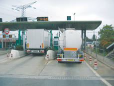 Fegatramer se opone a la aprobación de los peajes para los camiones por el uso de las carreteras guipuzcoanas.
