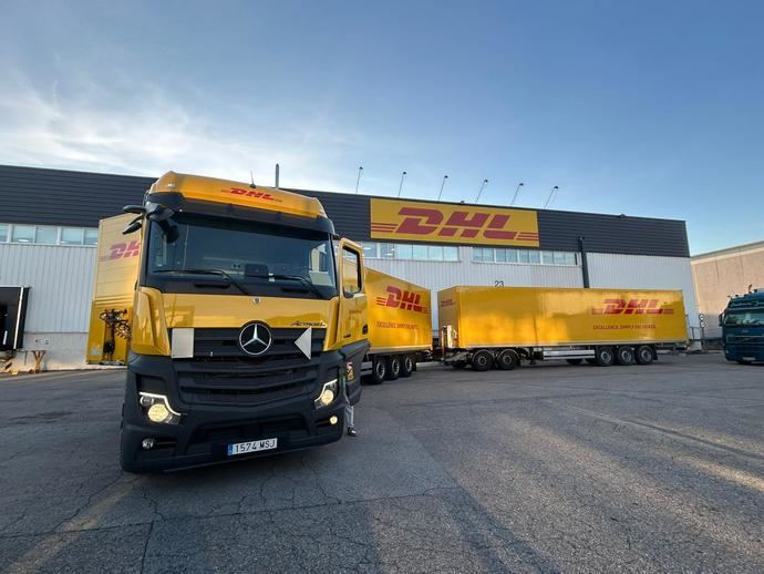 DHL Freight España introduce vehículos DUO para optimizar transporte