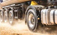 La importación de neumáticos asiáticos crece un 19,6% en camiones