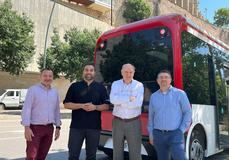 Indcar demuestra la accesibilidad de su minibús eléctrico en Manresa