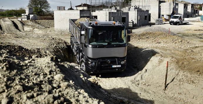 Renault Trucks aumenta su gama Optitrack