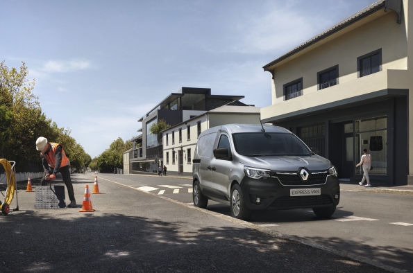 Renault comerciales: nuevo exprés furgón en la gama furgonetas