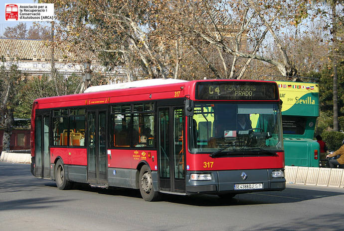 El Consorcio de Transportes de Sevilla analiza las tarifas de 2016