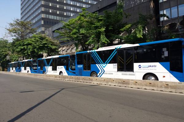 Autobús de TransJakarta.