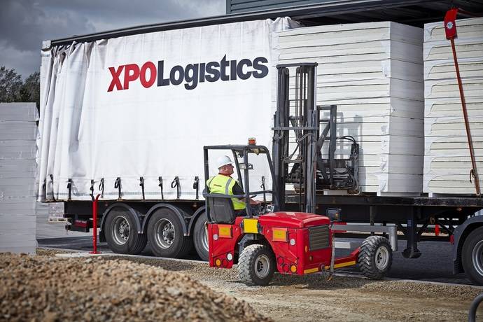 XPO Logistics, con Etex, en Reino Unido.