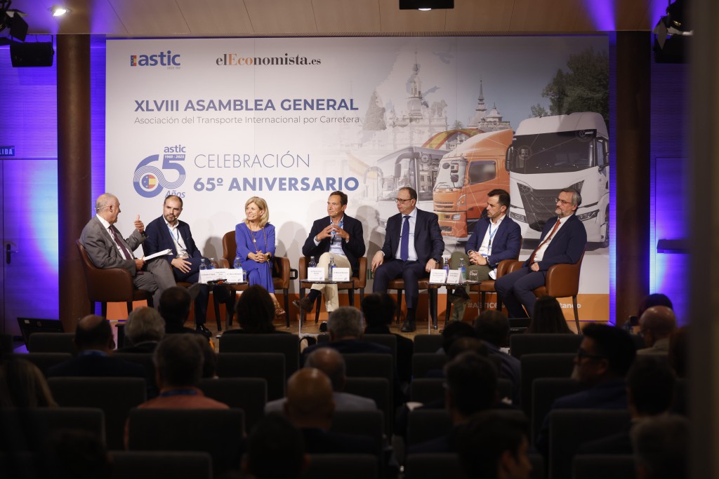 Mesa redonda sobre el futuro del sector