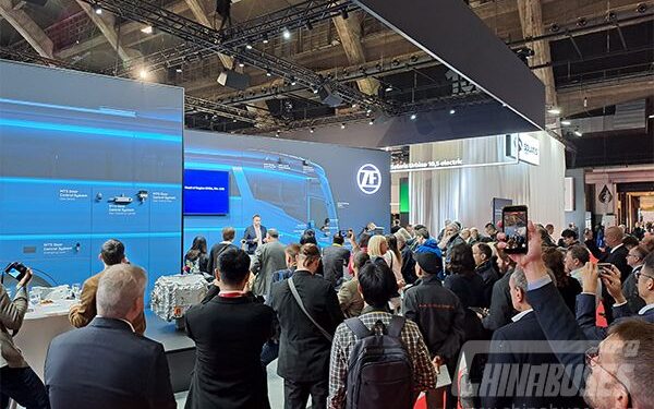 Compromiso de ZF con la movilidad y descarbonización en Busworld