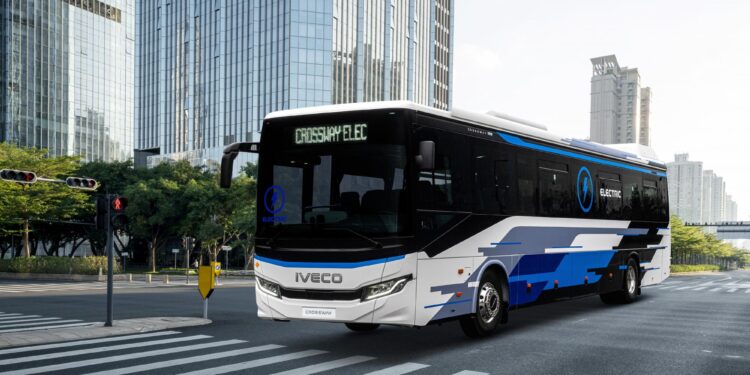 Iveco Bus lanza su gama eléctrica Crossway, con hasta 500km de autonomía